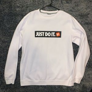 Vintage looking Nike sweatshirt